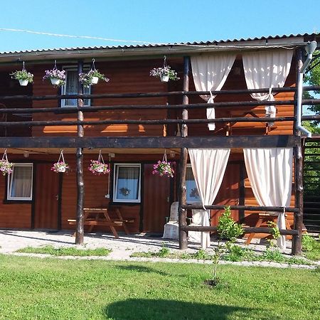 Sadyba U Gansa Svityaz' Buitenkant foto