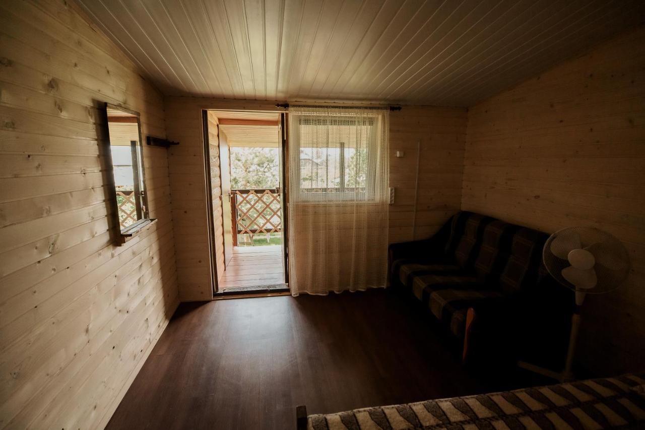 Sadyba U Gansa Svityaz' Buitenkant foto