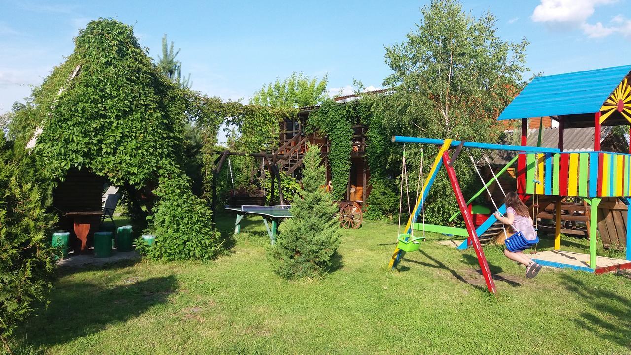 Sadyba U Gansa Svityaz' Buitenkant foto