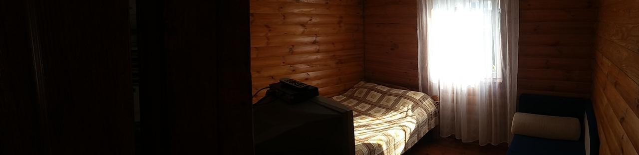 Sadyba U Gansa Svityaz' Buitenkant foto